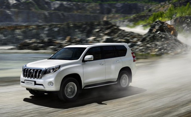 New Toyota 2014 Land Cruiser (4).jpg